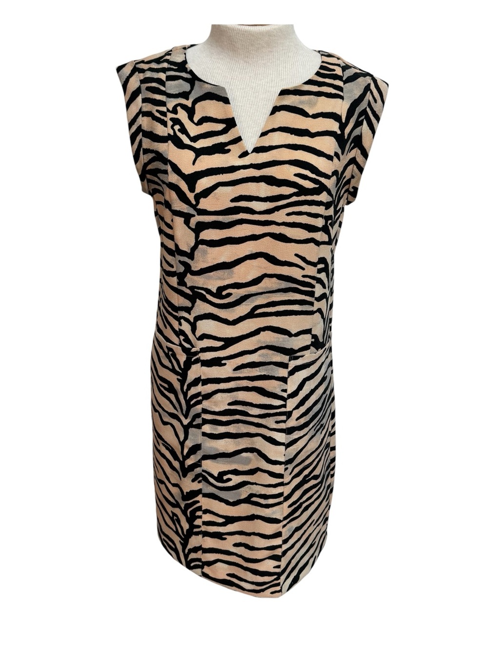 Rebecca Taylor Zebra Print Sheath Dress Women’s Size 6 Split V-Neck Rolled Cuffs
